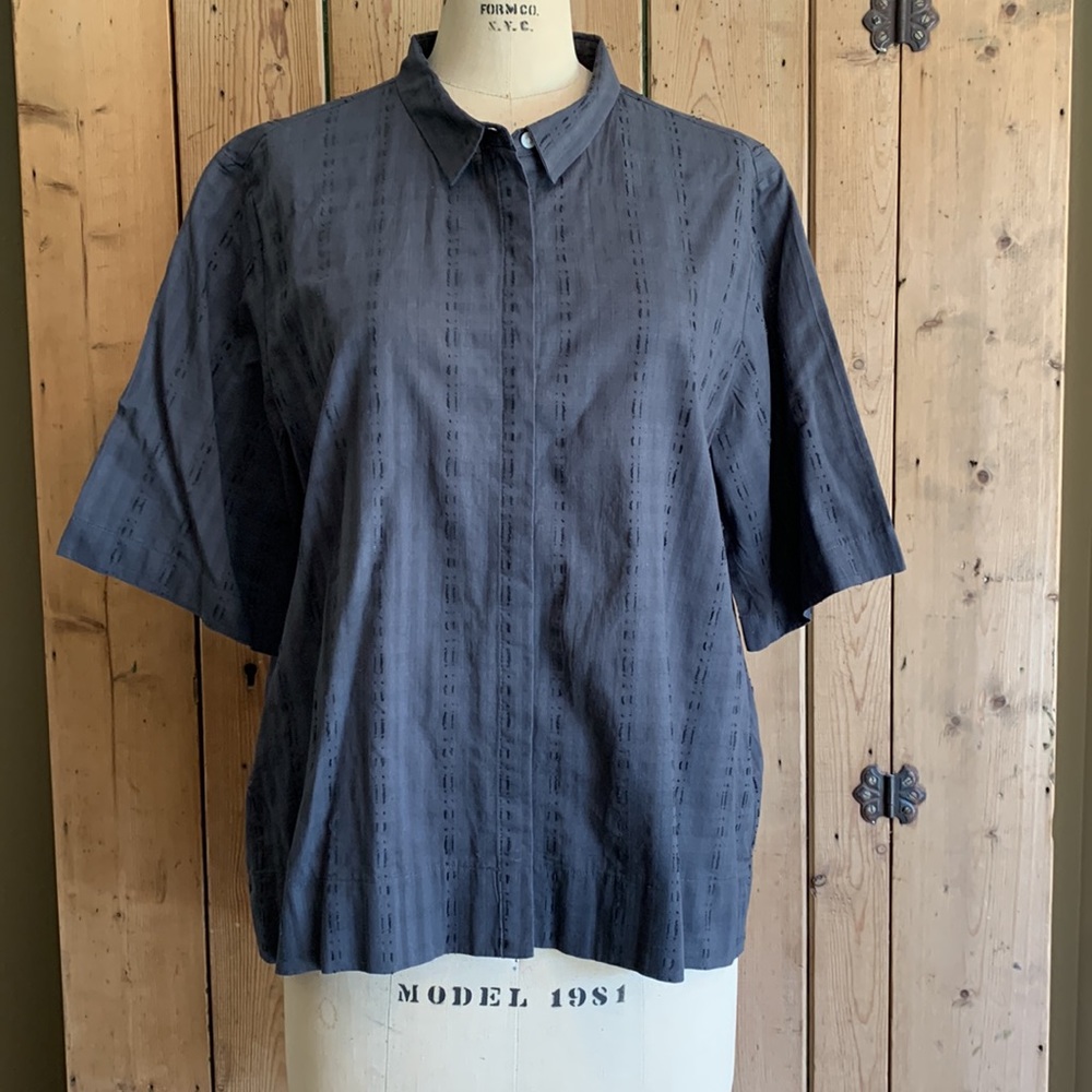 Gap XL dark grey button up blouse